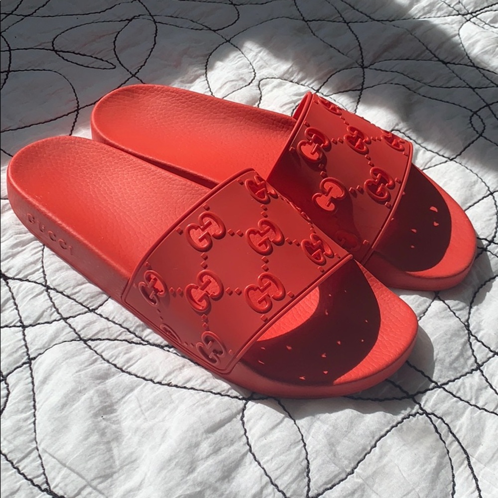 Men’s Gucci slides